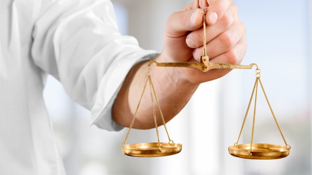 Gelijk loon, gelijk fout: hoe de Belastingdienst dga's op één hoop gooit